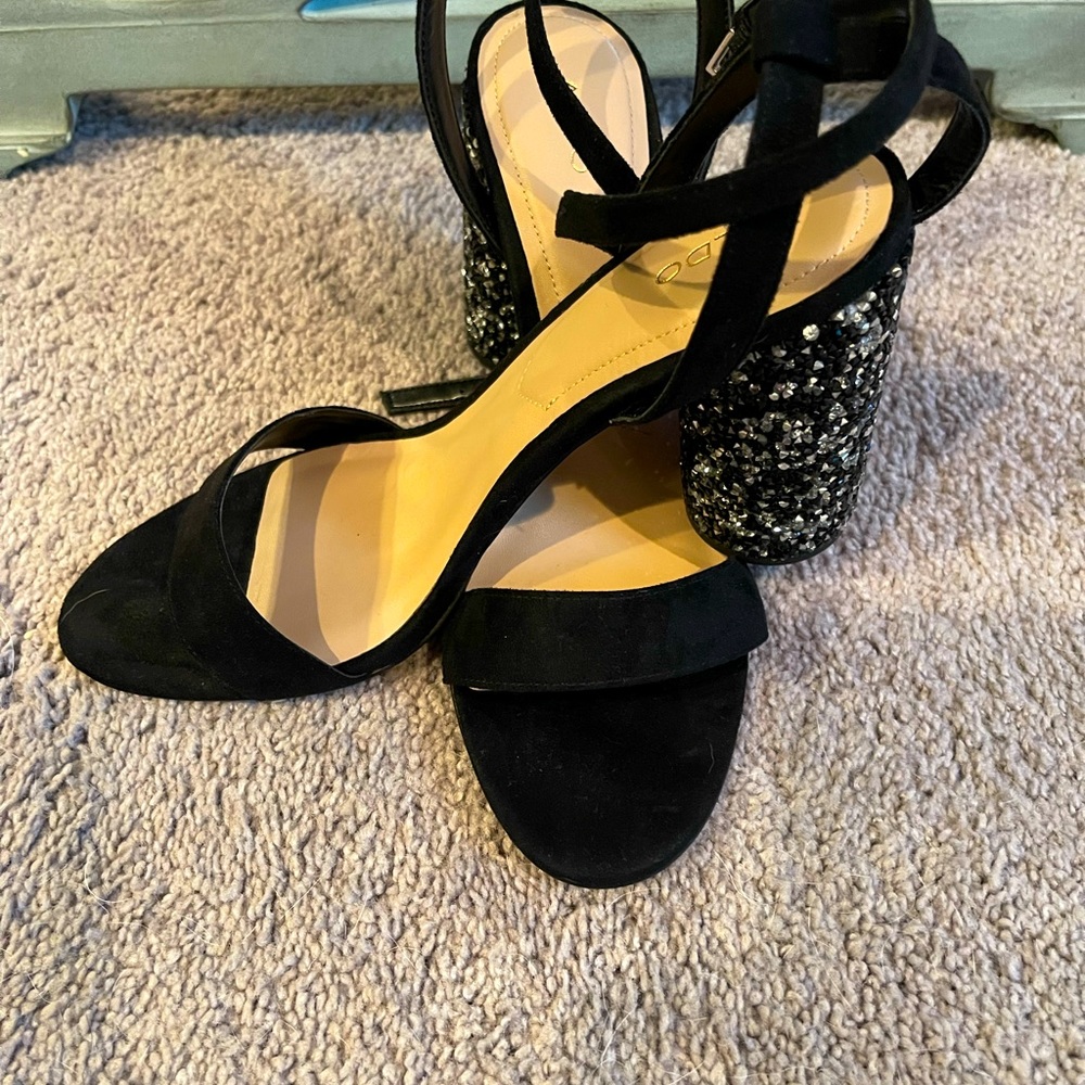 Brand New: Aldo Rossena Cylinder Heel Dress Sandals Black